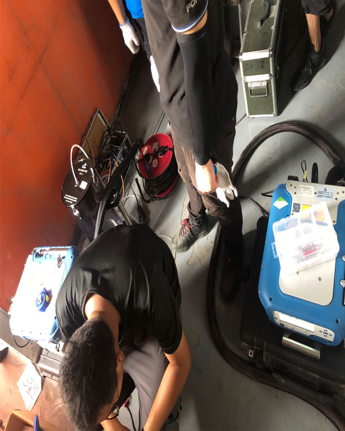 我司與北京譜尼用戶前往4s店噴漆車(chē)間測(cè)試