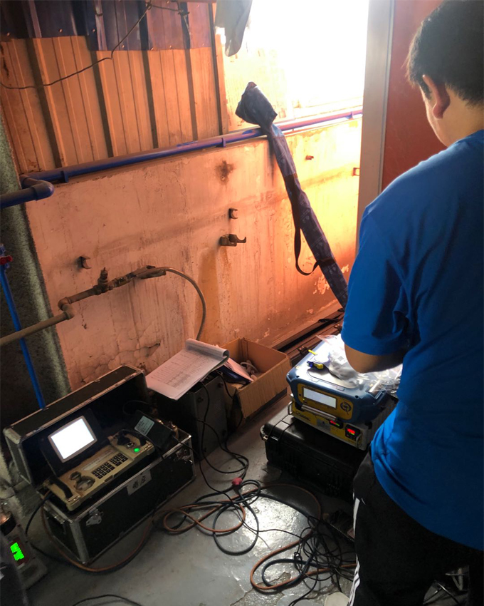 我司與北京譜尼用戶前往4s店噴漆車(chē)間測(cè)試